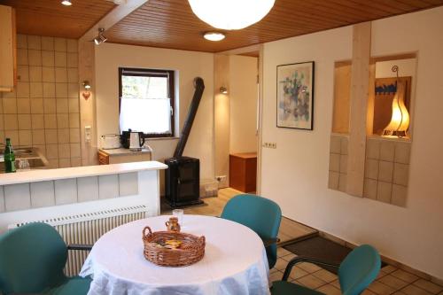 FeWo Landhaus Ederlust HeilungsRäume eV (FeWo Landhaus Ederlust HeilungsRaume eV) in Hatzfeld