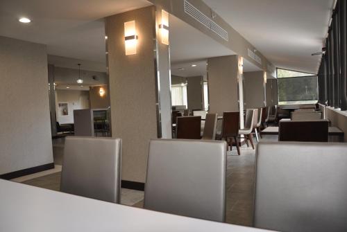 Vestíbulo, Nobile Hotel Parkway at Celebration Orlando Very Close to Disney Theme Parks in Orlando (FL)