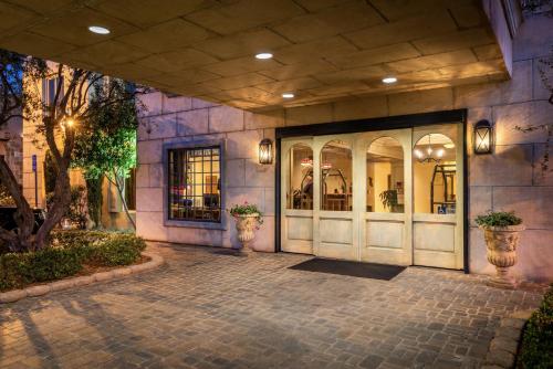 Ayres Hotel Seal Beach - image 5