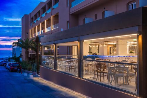 Mari Kristin Beach Hotel - image 2