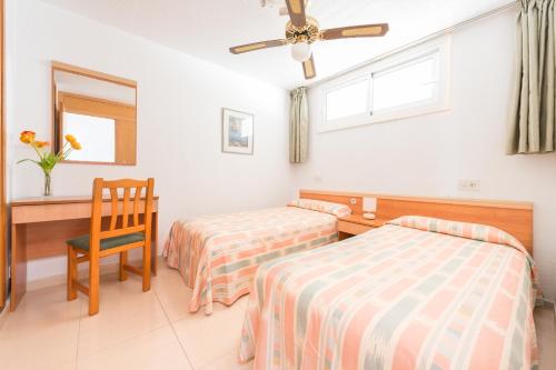 Apartamentos Lido - image 4