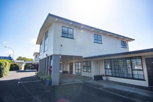 Tuki Tuki Motel - Accommodation - Waipukurau