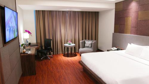 Double room, superior, smokers allowed