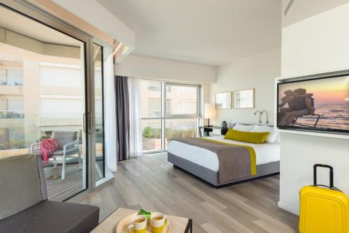Herods Herzliya Room Type - Deluxe Double Room with Balcony