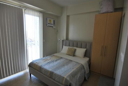 One Madison Place Tower 1