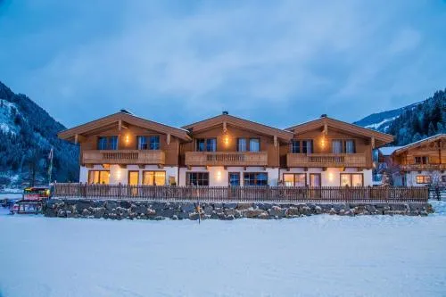 Chalets Hotter - Ferienhaus mit E-Ladestation in Zell am Ziller, Österreich