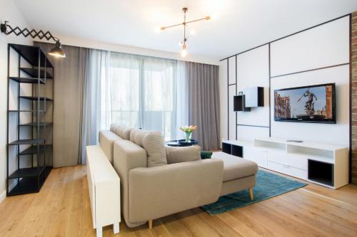 Apartment Front Park Sadowa with Parking by Noclegi Renters in Nether city