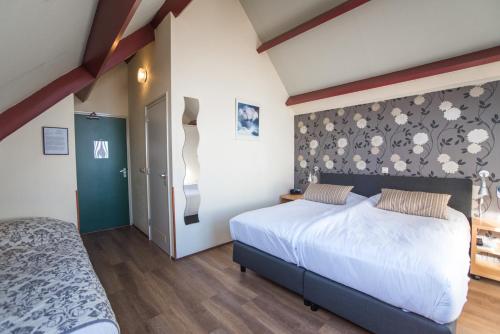 Triple Room image 5