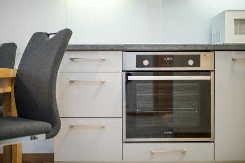 Wrocław Rose Apartments by Renters - image 14