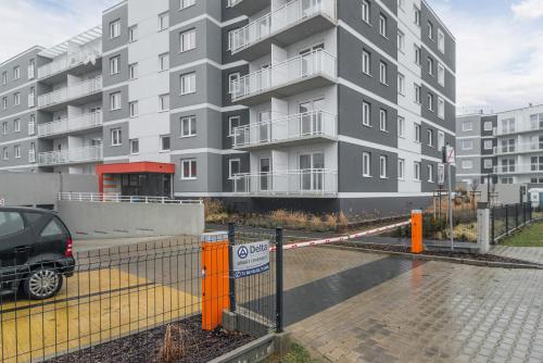 Wrocław Rose Apartments by Renters - image 11