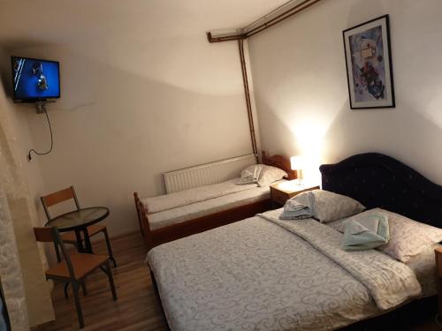 Apartments Nebojša - image 6