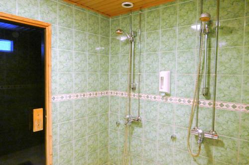 Bathroom, Linnanpiha Bed & Breakfast in Rauma