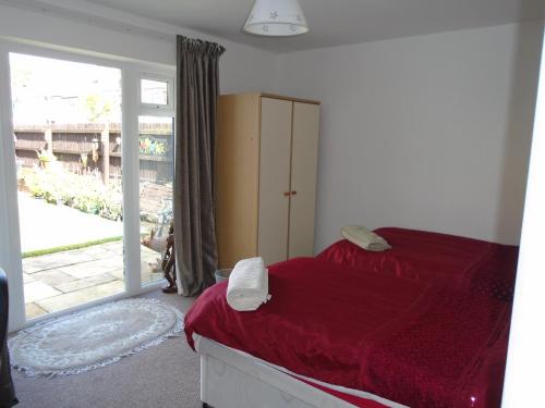 TEA in Liverpool - Private - Quiet - Ground Floor - En-suite - Walk-in-shower, Liverpool (zdjęcie 9)