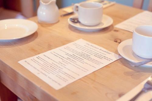 ห้องอาหาร, The Shoulder Of Mutton Inn in แฮมสตอล ริดแวร์