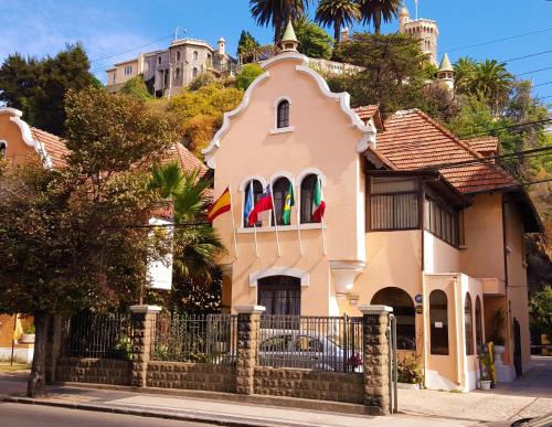Aquamarina Apart Hotel — hotel in 14 Von Schroeder, Viña Del Mar CL, 1000000