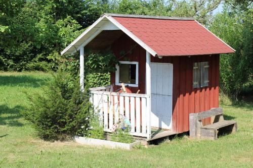 Dārzs, Ferienwohnung Rupp Bergblick & private Sauna in Argenbuhl-Eglofs
