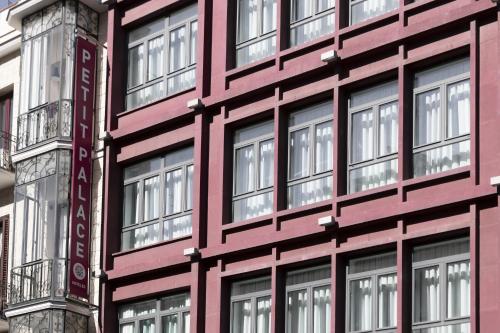 Petit Palace Plaza Mayor - image 8