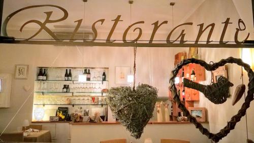Locanda di Mirandolina - image 9