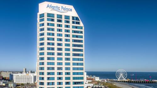 Boardwalk Resorts at Atlantic Palace in Atlantic City, USA