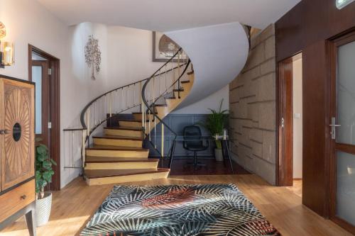  Gold Charming House, Unterkunft in Porto