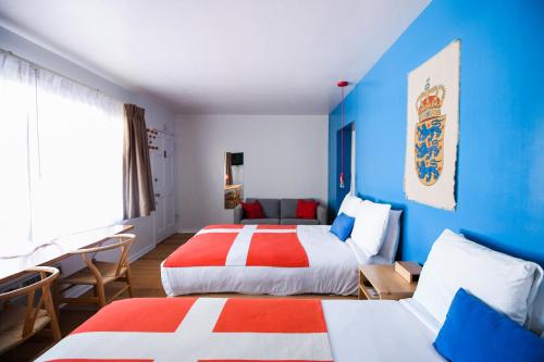 Hamlet Inn Room Type - Quadruple Room with Bathroom