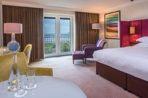 Garryvoe Hotel - image 2