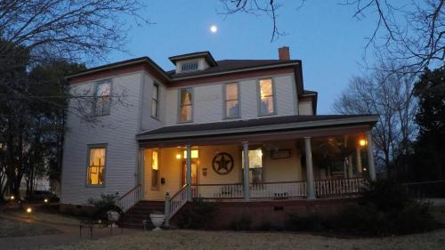 Hardeman House Bed and Breakfast - 숙소 외관