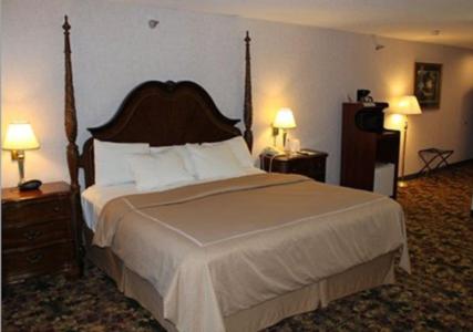 crown choice inn suites lakeview and waterpark