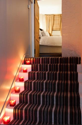 Quirky Edinburgh Apartment On The Royal Mile!, Edinburgh, Edinburgh and the Lothians