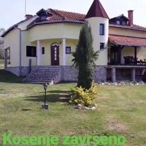 Holiday Home Rodjak sa sela Holiday Home Rodjak sa sela