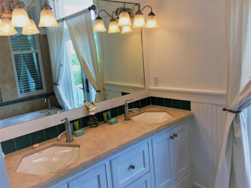 Family Tides Home - image 9