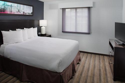 Hyatt House LAX Manhattan Beach in El Segundo, USA