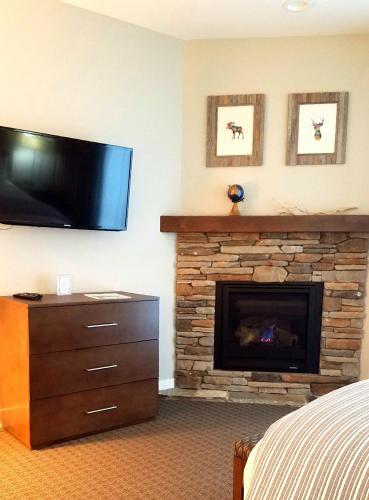 The Deerfield Lodge at Heavenly - image 2
