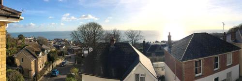 Surrounding environment, Southgrove View, Family Holiday Cottage in Ventnor East