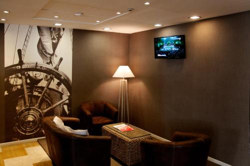Hotel Majorca - image 9