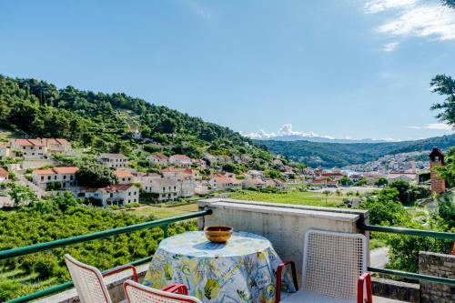  Stone House Mirjana in Pučišća