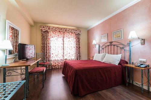 Hotel Guadalquivir - image 2