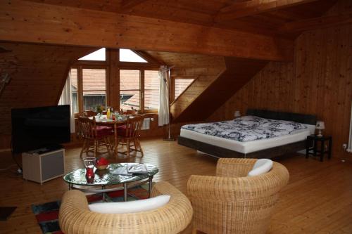 บริการและสิ่งอำนวยความสะดวก, Michlhof in โอเบรอสเทนดอร์ฟ