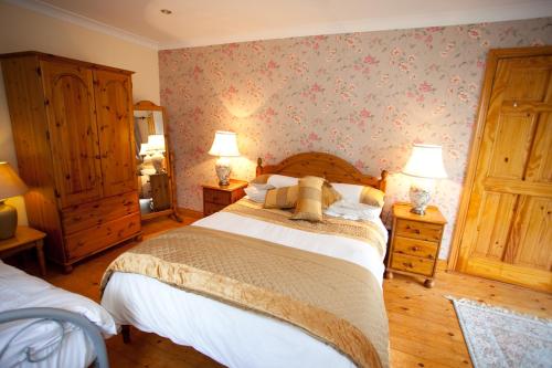 Evergreen Bed & Breakfast - image 7