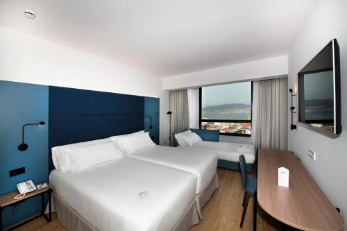 Occidental Vigo - image 6