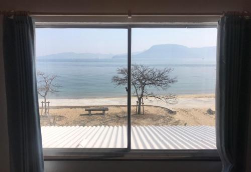 Megijima Island Guesthouse & cafe Megino