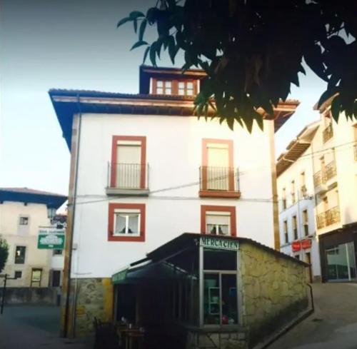 Pensión Gijonés chambre d'hôte Abamia