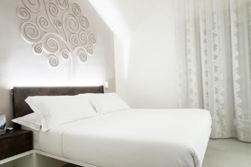 Dada Suite - image 7