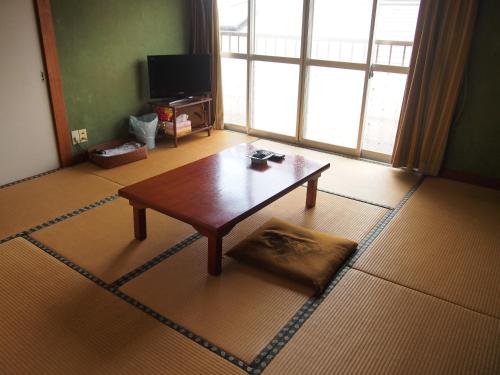 Family Ryokan Kawakyu with Showa Retro, private hot spring