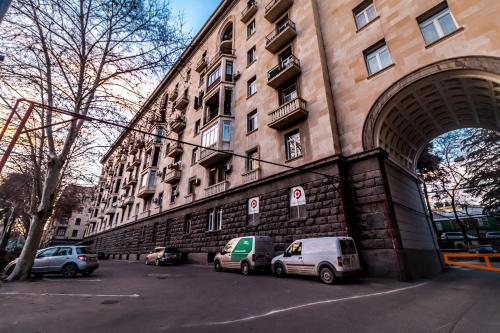 Modern Apartment In Old Tbilisi