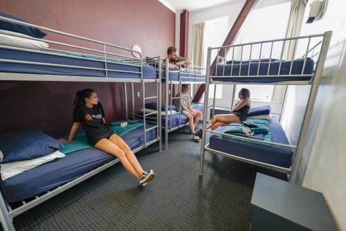 Bed in 6-Bed Mixed Dormitory Room