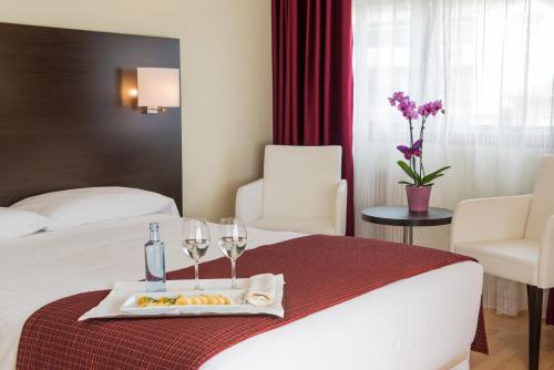 . Hotel Santiago Apóstol