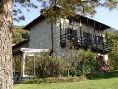  La Pradasella, Pension in Caprino Bergamasco bei SantʼOmobono Imagna