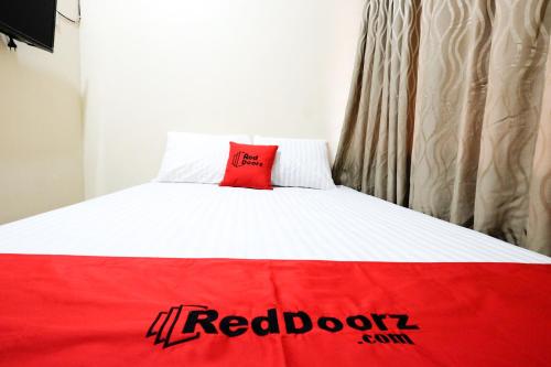 RedDoorz @ Jalan Setiabudi Semarang