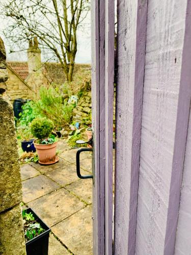 Weaver's Cottage @ Number 10 in Bradford on Avon